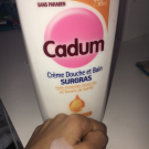 Swatch de Dihyaa7 : Gel douche hypoallergénique, Cadum