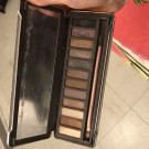 Swatch de Bibi barakah : Naked 2  Basics Palette, Urban Decay
