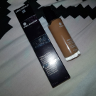 Swatch de W.eel : Fond de teint Peau Parfaite 14h* - Zéro Défaut - Couleurs Nature, Yves Rocher