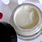 Swatch de La Beauté de Lâm : Crème Hydratante Peau Mixte, Alaena