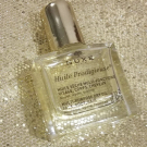 Swatch de Beauty Addict : Huile Prodigieuse - Huile Sèche multi-fonctions, Nuxe