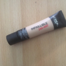 Swatch de blaugranana : Fond de teint Infaillible Mat 24h, L'Oréal Paris