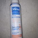 Swatch de HappyP : Déodorant Peau Sensible Sensitive Confort, Mixa