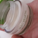 Swatch de Carøline : Gel crème zéro défaut - Sebo Végétal, Yves Rocher