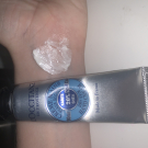 Swatch de Clara13 : Crème Mains Karité, L'Occitane