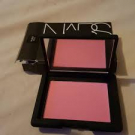 Swatch de bellalove : Blush, Nars