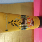 Swatch de meli.beneteaud : Lait Réparateur Karité, Yves Rocher