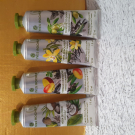 Swatch de meli.beneteaud : Crème mains sensuelle Vanille Bourbon, Yves Rocher