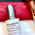 Swatch de Esprit d'Azur : Sérum Lumière Sublime, Cinq Mondes