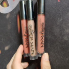 Swatch de mayouko24 : Lip Lingerie, NYX