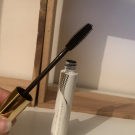 Swatch de ICharles80 : Luxurious Lashes Extra Volume Brush Mascara, Kiko
