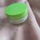 Swatch de slubiato : Gel crème zéro défaut - Sebo Végétal, Yves Rocher