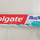 Swatch de Gabhy : Max White Cristaux & Blancheur, Colgate