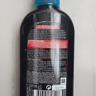 Swatch de Gabhy : Gel nettoyant charbon anti-points noirs incrustés, Garnier SkinActive