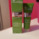 Swatch de Alicia.42 : Élixir jeunesse soin liquide jour, Yves Rocher