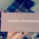 Swatch de Estelle17 : Modern Renaissance - Palette de fards à paupières, Anastasia Beverly Hills