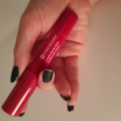 Swatch de Outletspring : Crayon Lèvres Éclat - Couleurs Nature, Yves Rocher