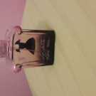 Swatch de charlottecambay : La Petite Robe Noire - Eau de Parfum, Guerlain