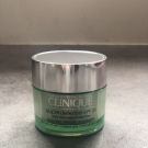 Swatch de caroline gmt : Superdefense SPF20 - Hydratant Défense Quotidienne, Clinique