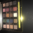 Swatch de Itsnotmilq : Vice 3 - Palette de Fards à Paupières, Urban Decay