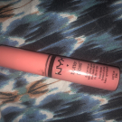 Swatch de Itsnotmilq : Soft matte lip cream, NYX