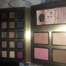 Swatch de Itsnotmilq : Everything Nice Palette, Too Faced