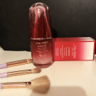 Swatch de Itsnotmilq : Ultimune Concentré Activateur Energisant sérum, Shiseido
