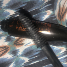 Swatch de Itsnotmilq : Scandaleyes Waterproof Mascara, Rimmel london