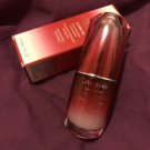 Swatch de Itsnotmilq : Ultimune Concentré Activateur Energisant sérum, Shiseido