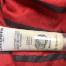 Swatch de Itsnotmilq : Gommage corps noix de coco, Blancrème