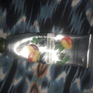 Swatch de Itsnotmilq : Crème mains énergisante Mangue Coriandre, Yves Rocher