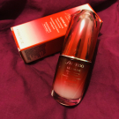 Swatch de Itsnotmilq : Ultimune Concentré Activateur Energisant sérum, Shiseido