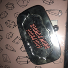 Swatch de Itsnotmilq : Foolproof Brow Powder - Poudre Sourcils Fini Dense et Naturel, Benefit Cosmetics