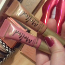 Swatch de Lord.sk : Melted - Rouge à lèvres liquéfié longue tenue, Too Faced