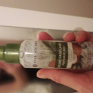 Swatch de Carøline : Brume Parfumée Corps& Cheveux Noix de coco, Yves Rocher