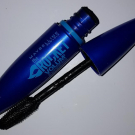 Swatch de Narin.k : Mascara Volum'Express The Rocket, Maybelline New York