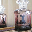 Swatch de Narin.k : La Petite Robe Noire - Eau de Parfum, Guerlain