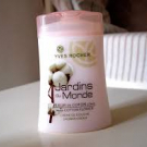 Swatch de bellalove : Crème de douche à la Fleur de coton, Yves Rocher