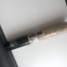 Swatch de aelhlaui : Liquid camouflage, Catrice