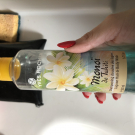 Swatch de mam karo : Shampooing douche des lagons, Yves Rocher