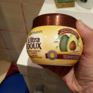Swatch de Katellauffray : Masque Nutrition Intense Huile d'Avocat et Beurre de Karité Ultra Doux, Garnier