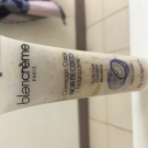 Swatch de lilouemin : Gommage corps noix de coco, Blancrème