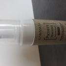 Swatch de mademoiselle hb : Pschitt Magique Nouvelle Peau - Micropeeling visage sans grain, Garancia