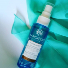 Swatch de Marichka : Aqua Aeria - Brume botanique oxygénante anti-pollution, Sanoflore