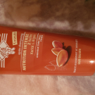 Swatch de Ninis08 : Le Petit Soin Longueurs et Pointes aux 2 huiles Karité et Argan, Le Petit Marseillais