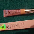 Swatch de lindaqua : Your Skin But Better CC  Cream, It Cosmetics