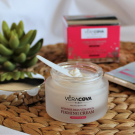 Swatch de Cathytutu : Crème Régénérante Fermeté Absolue, Veracova