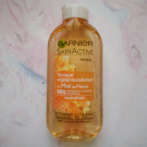 Swatch de Hikari : Tonique végétale réconfortant au Miel de Fleurs, Garnier SkinActive