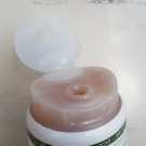 Swatch de Gabhy : Nettoyant, Désincrustant & Anti-points Noirs 3 en 1 - Peaux mixtes à grasses, Yves Rocher