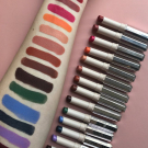 Swatch de Celie.drd : Mattemoiselle Lipstick - Rouge à lèvres mat voluptueux, Fenty Beauty by Rihanna